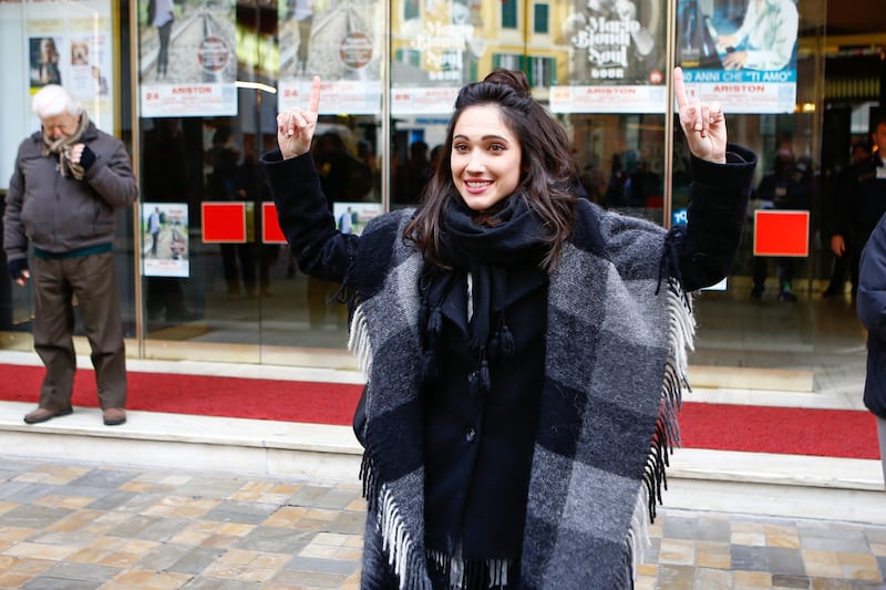 Sanremo 2017, Lodovica Comello sexy 44