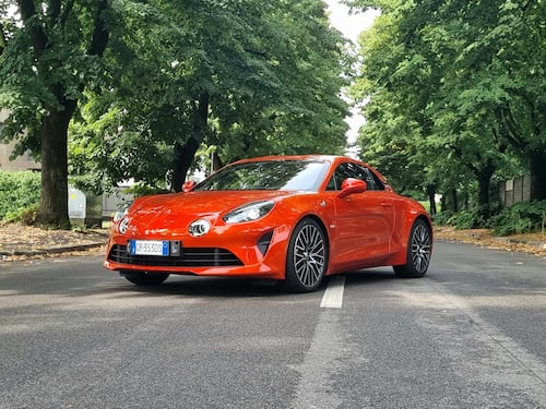 Alpine A110 GT: guarda la gallery della Gran Turismo super leggera