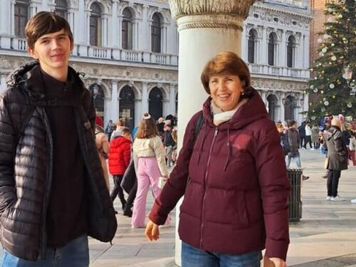 Madre e figlio annegano nel lago. Bimba di 7 anni affoga al bioparco