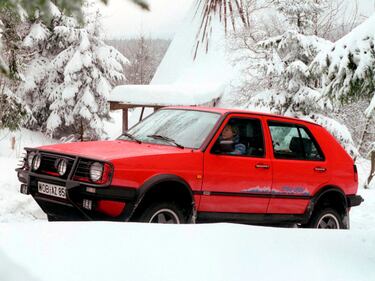 Volkswagen Golf Country, guarda la gallery 10