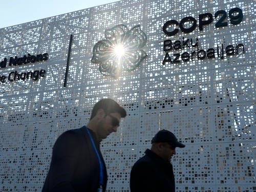 Cop 29, rivoluzione clima. "Usa fuori dagli accordi"