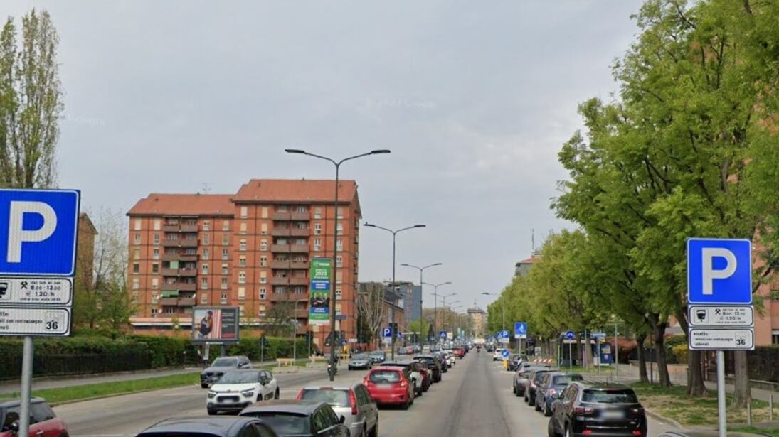 Milano, un altro pedone travolto per strada: grave un anziano di 75 anni