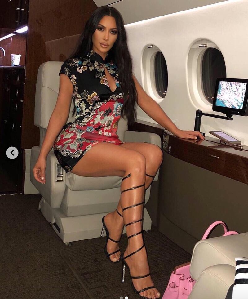 Kim Kardashian hot in cabina armadio: foto 3