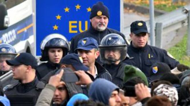 Quei radar contro i migranti per bloccare la rotta balcanica