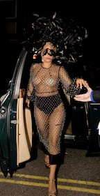Lady Gaga: hot e con copricapezzoli d'argento a Londra 3