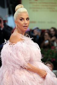 Mostra del Cinema di Venezia, i look più hot del weekend 5
