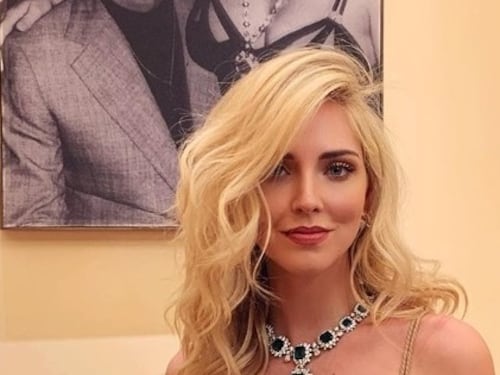 Chiara Ferragni come Elizabeth Taylor: al collo l'iconico collier Bulgari