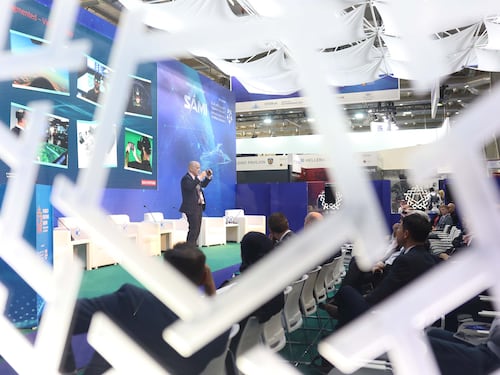 Al Salone della difesa di Riyad si parla di Italia con Crosetto