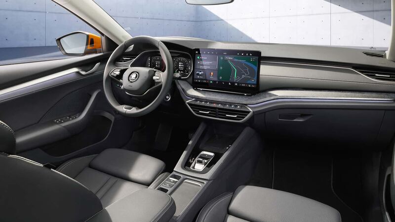 Skoda Octavia 2024, guarda tutte le foto 8