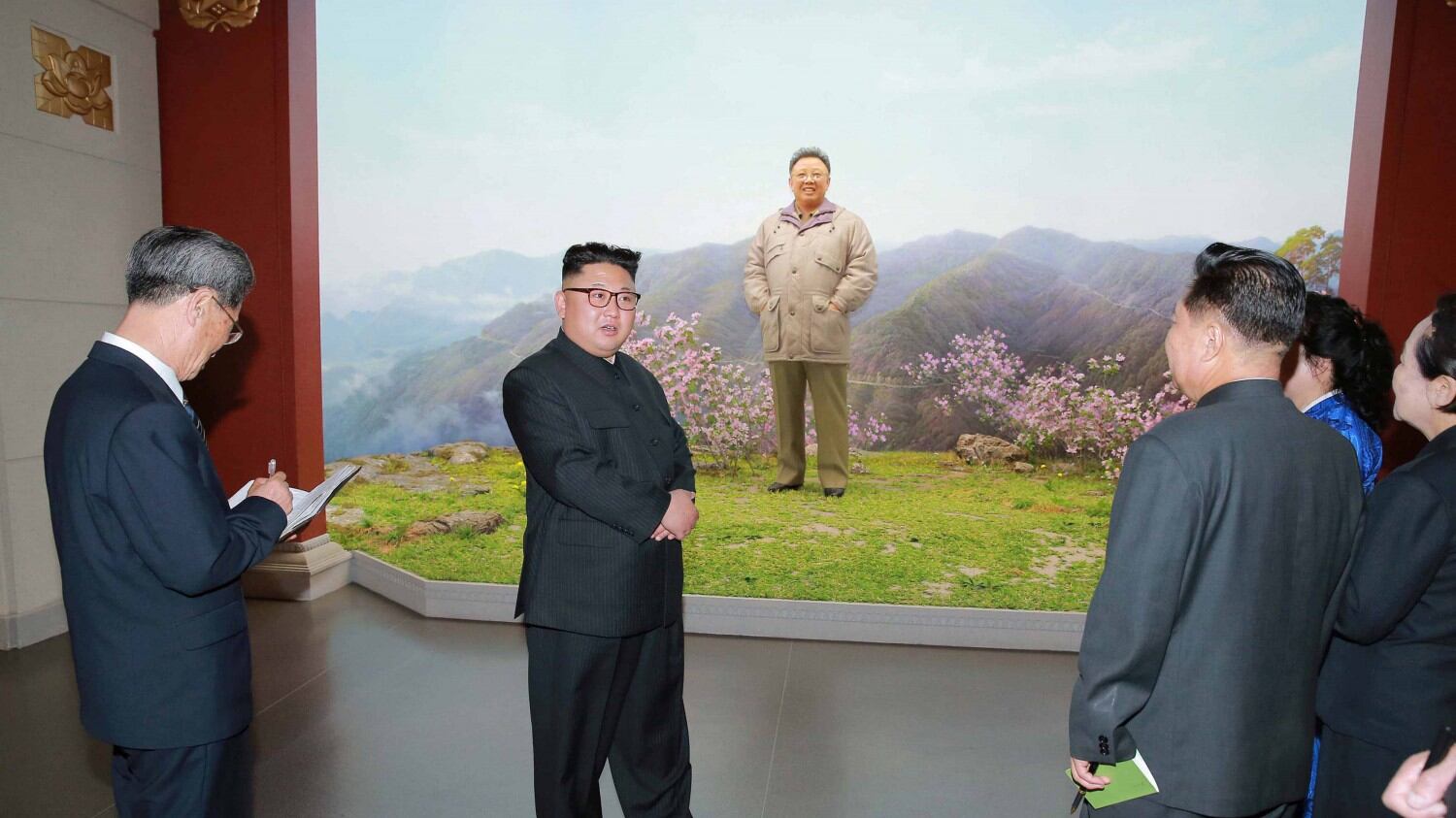 Nuovo missile dalla Corea getta un'ombra sul vertice Usa-Cina
