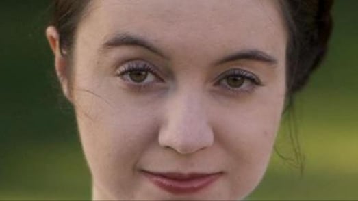 Brexit spoglia il Regno Unito: accademica nuda per protesta
