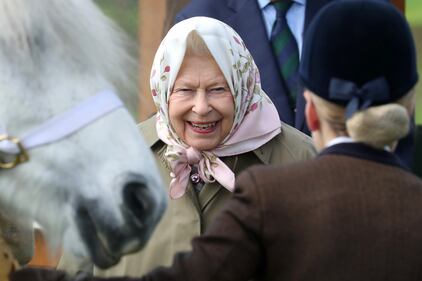 Meghan Markle, il Principe Harry e la Regina Elisabetta II: foto 6
