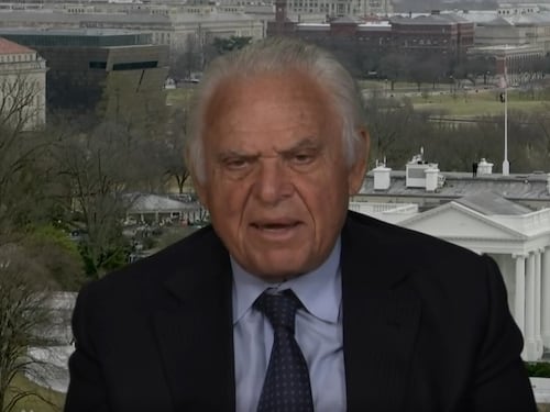 Luttwak non usa giri di parole: "Vi dico perché l'invasione è già fallita. E Putin..."