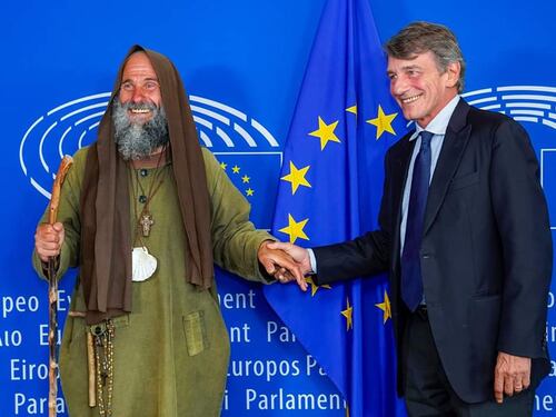 Il missionario Biagio Conte a Bruxelles: "Non alziamo muri"