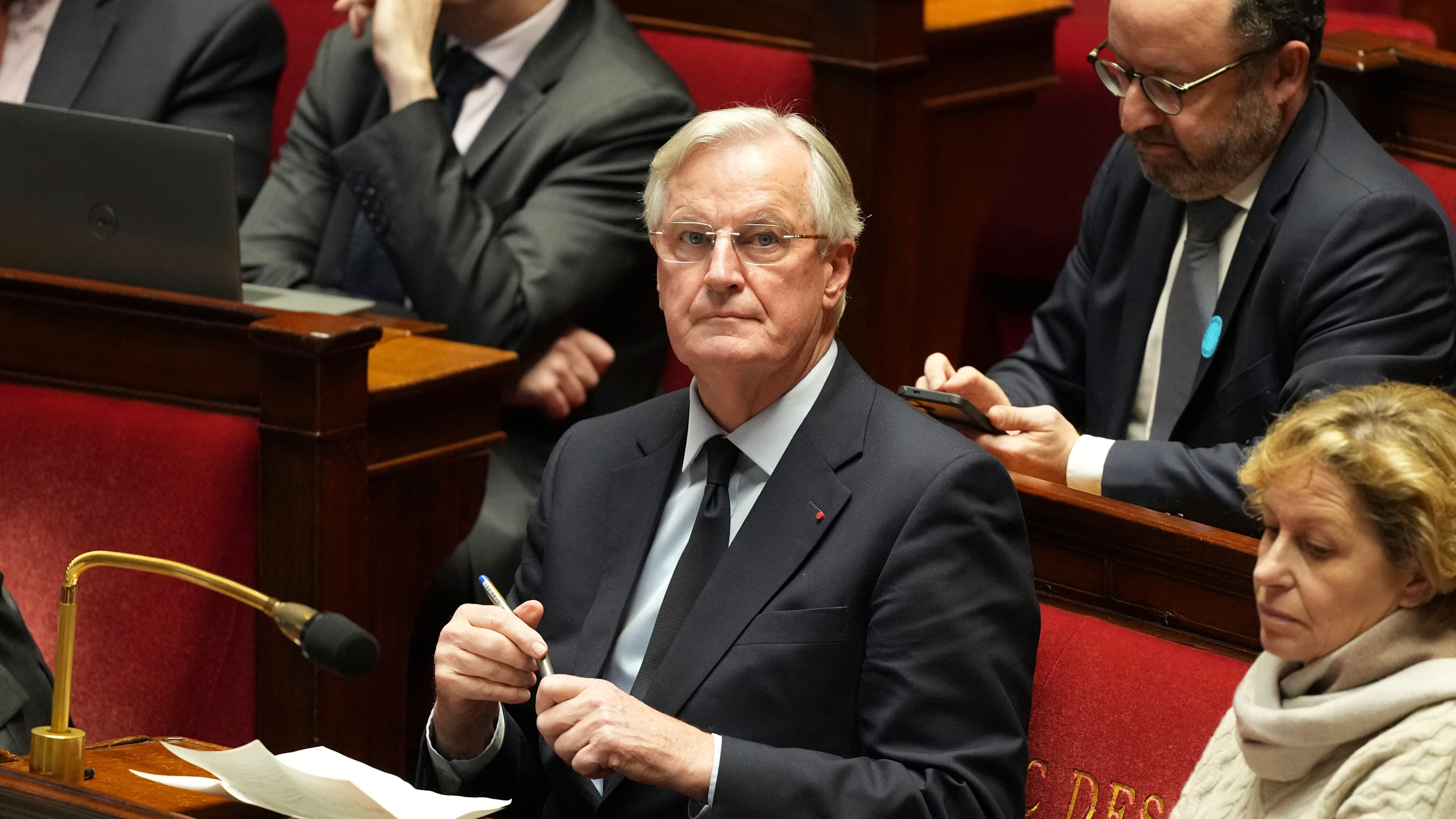 Appello di Barnier: "No alla sfiducia"