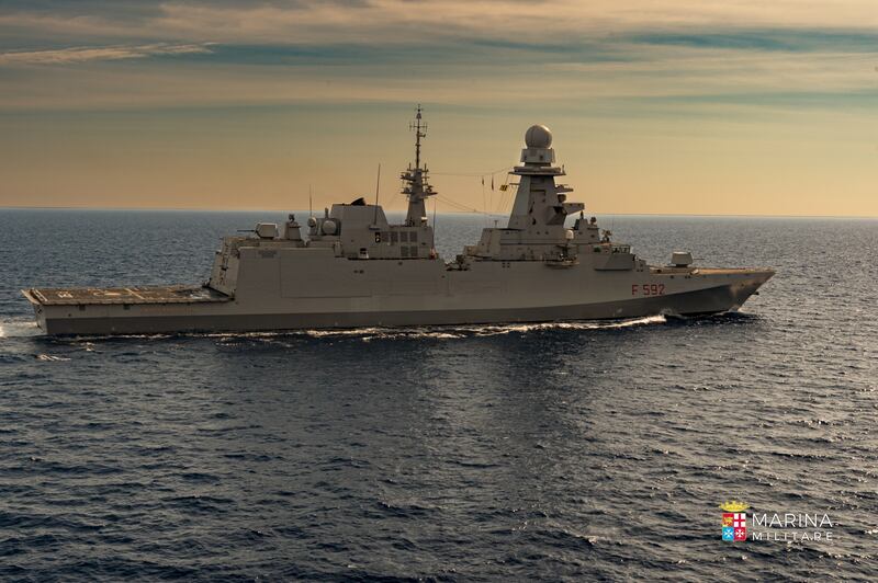 Cipro, "assedio" ai pescherecci italiani: interviene la Marina Militare 1