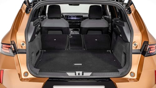 Nuova Opel Grandland 2024, guarda tutte le foto  8