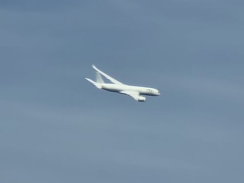 Aereo Ita scortato da due caccia sui cieli di Milano: cosa è successo