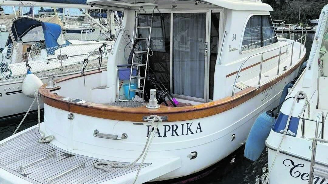 Fico salpa sulla "barca di cittadinanza" da 100mila euro