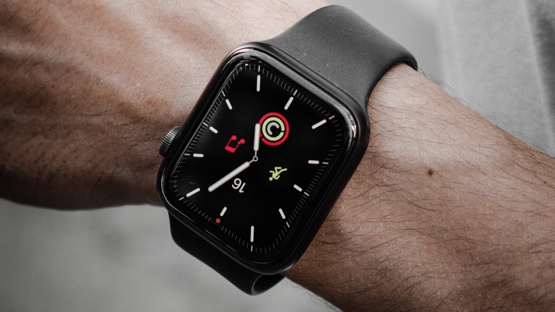 Se hai la febbre te lo dice Apple: le indiscrezioni sul Watch 8