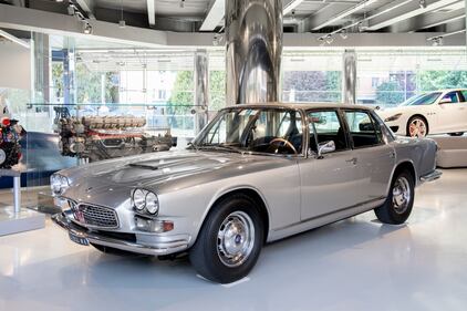 Maserati Quattroporte, guarda le foto della mostra 5