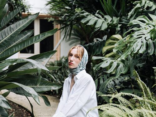 Camicie oversize: 5 outfit da copiare (anche a 50 anni)
