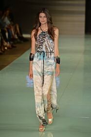 I bikini alla fashion week di Miami: l'imperativo è essere sexy 17