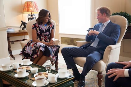 Il cattivo gusto del principe Harry con Michelle Obama 1