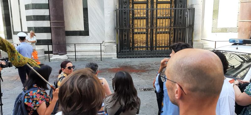 Blitz di Ultima Generazione al Battistero di Firenze: cinque attivisti denunciati 6