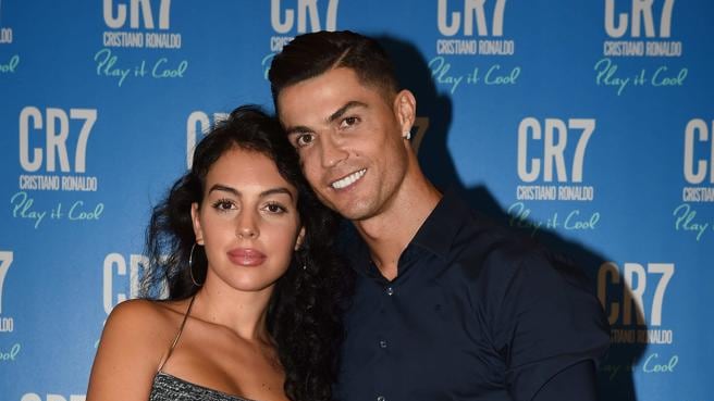 Da commessa a donna più invidiata. Così Georgina ha conquistato Ronaldo