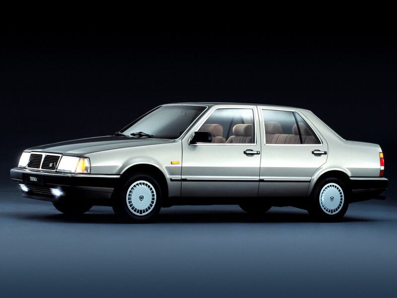 Lancia Thema, guarda la gallery 14