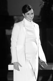 Meghan Markle chic in bianco: foto 3