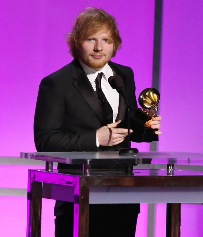 Grammy 2016: è di Ed Sheeran la canzone dell'anno. Foto 3