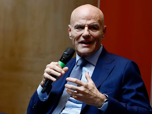 Eni-Khazna, l’energia italiana accende i data center dell’IA