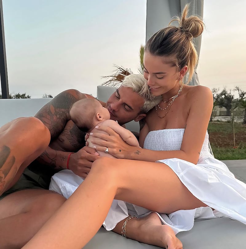 Sophie Codegoni e Alessandro Basciano, le foto più belle 9