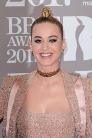 Katy Perry: denti sporchi sul red carpet 29