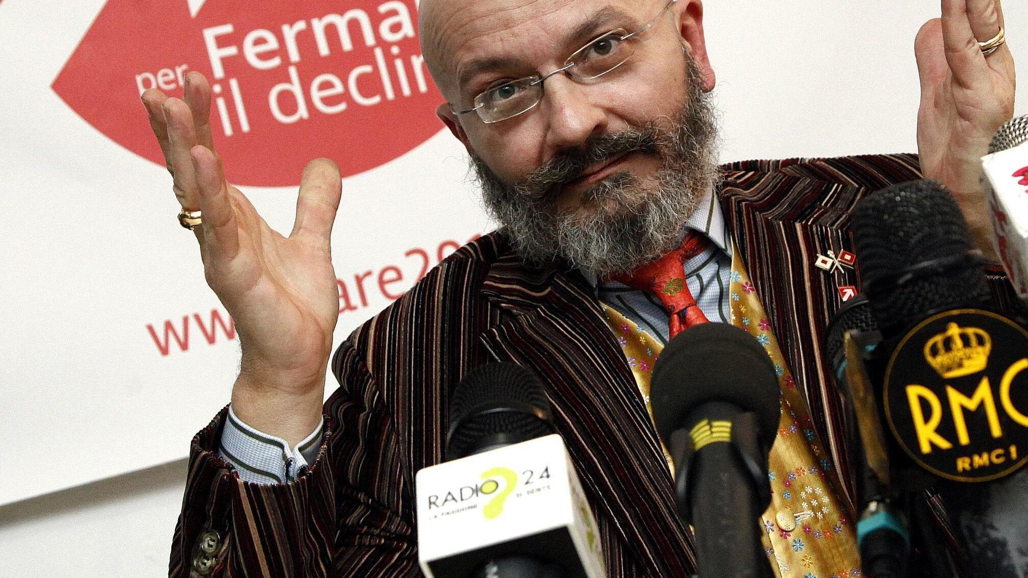 Il «dottor» Giannino lascia Inventate pure le due lauree