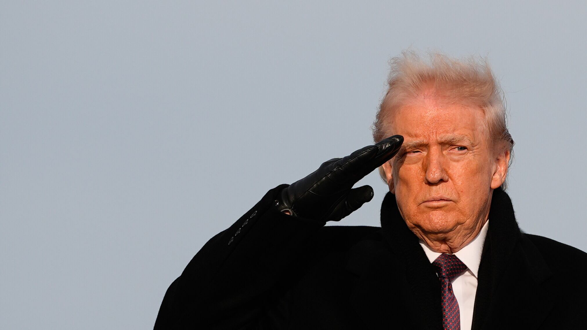 Siria, pioggia di fuoco Usa sull’Isis. Trump “Chi minaccia gli Stati Uniti sarà colpito più duramente che mai”