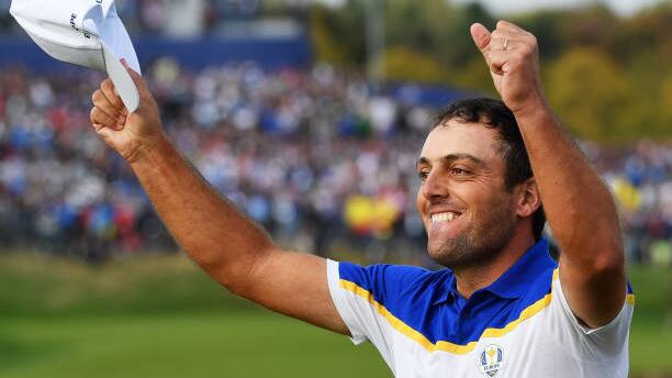 Golf, Ryder Cup: Molinari conquista il punto decisivo, trionfa l'Europa