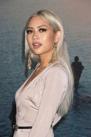 Amy Pham sexy sul red carpet 4