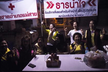 Tutti salvi i ragazzi intrappolati nella grotta in Thailandia 12