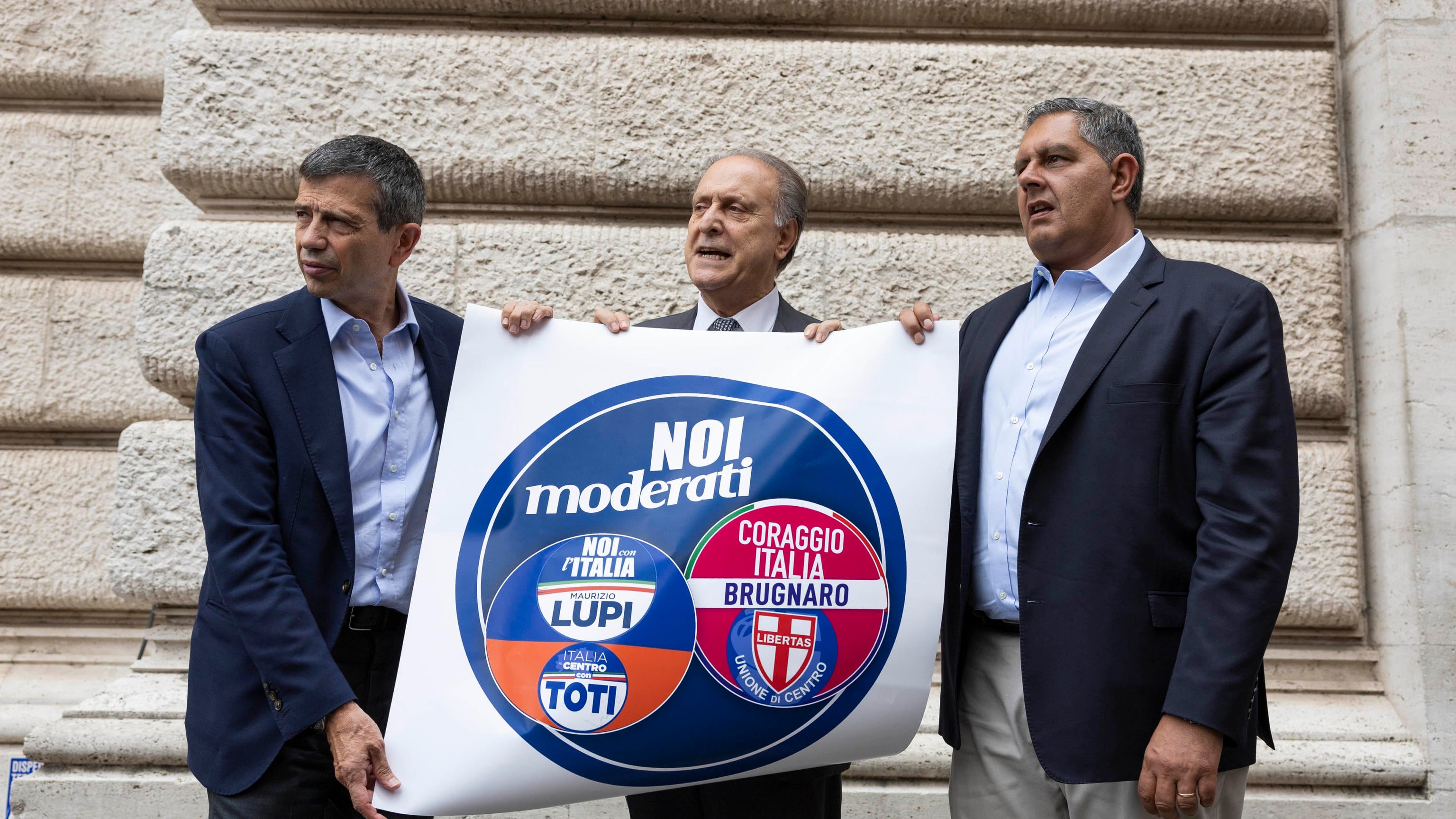 Il programma di "Noi Moderati". Così la "quarta gamba" si rifà al liberalismo
