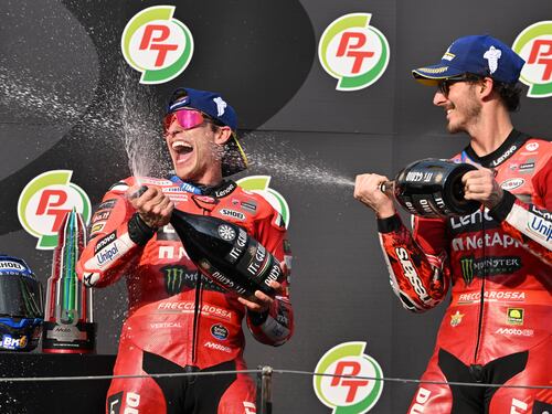MotoGP. Bagnaia cade ma almeno evita il Q1