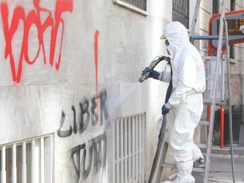 Ora i milanesi fanno quadrato: "Ripuliamo le vie della nostra città"