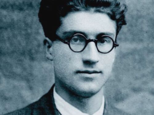 Amore, indiani e terzine: ecco il lato più kitsch del serioso Cesare Pavese