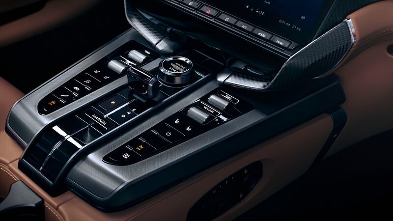 Nuova Aston Martin Vanquish: guarda la gallery 19