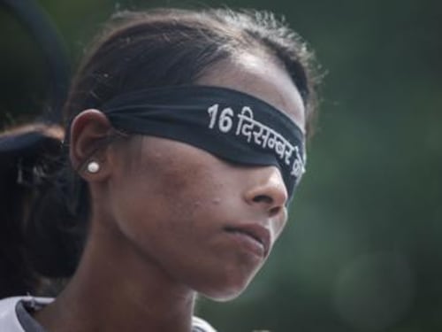 India, decapitata a 17 anni per la sua "love story"