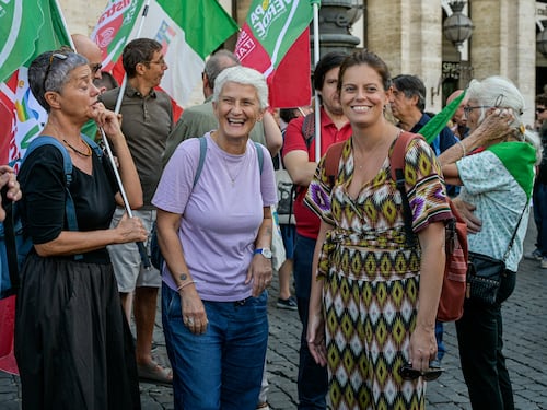 Filopalestinesi e rossi rinsaldano il patto per lo scontro sociale. “Il nostro tempo è ora”