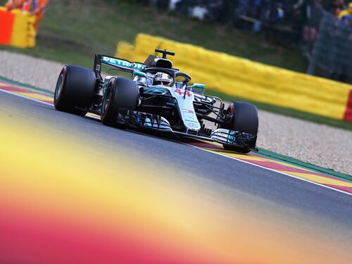 Formula Uno, Hamilton in pole a Spa. Secondo Vettel, terzo Ocon
