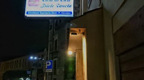 Palermo, donna incinta colta da arresto cardiaco muore: salvo il bimbo